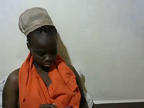 Snapshot of Thicky_kyla chatting on 11-10-25, 07:57 Thicky kyla online show from 11-10-25, 07:57