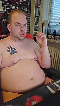 PupW0lfy online show from 01-15-26, 10:20