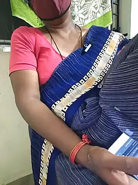 Snapshot of Tamil--Rani chatting on 01-18-25, 07:58 Tamil--Rani online show from 01-18-25, 07:58