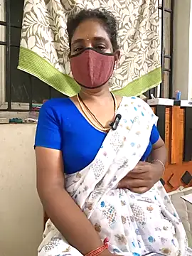 Snapshot of Tamil--Rani chatting on 01-26-25, 03:03 Tamil--Rani online show from 01-26-25, 03:03