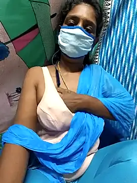 Snapshot of Tamil--Rani chatting on 03-10-25, 03:41 Tamil--Rani online show from 03-10-25, 03:41