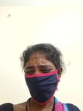 Snapshot of Tamil--Rani chatting on 01-12-26, 03:06 Tamil--Rani online show from 01-12-26, 03:06