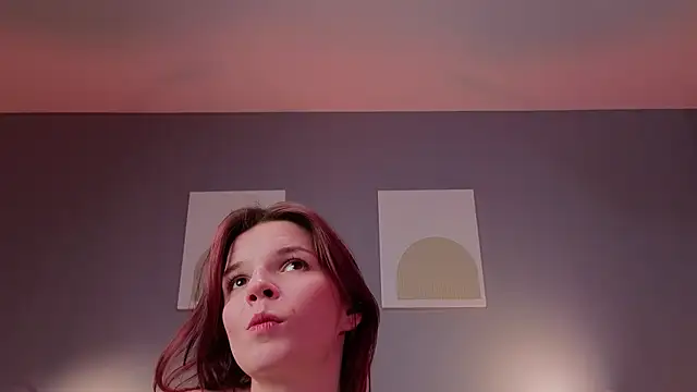 Adelheidd online show from 02-26-25, 01:08