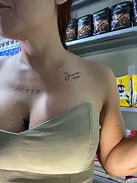 Magica lorena online show from 10-29-25, 01:46