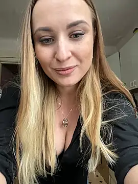 OlgaBuzzz online show from 12-28-24, 05:12