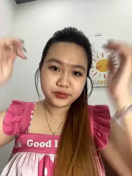 Snapshot of Odette68 chatting on 11-13-25, 01:04 Odette68 online show from 11-13-25, 01:04