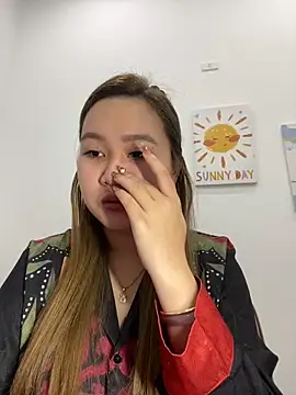 Snapshot of Odette68 chatting on 11-24-25, 11:48 Odette68 online show from 11-24-25, 11:48