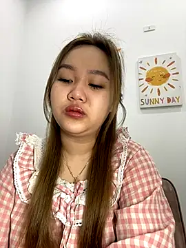 Snapshot of Odette68 chatting on 11-27-25, 12:56 Odette68 online show from 11-27-25, 12:56