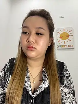 Snapshot of Odette68 chatting on 12-02-25, 02:39 Odette68 online show from 12-02-25, 02:39