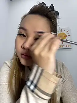 Snapshot of Odette68 chatting on 12-04-25, 01:26 Odette68 online show from 12-04-25, 01:26