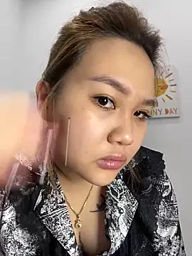 Odette68 online show from 12-20-25, 12:07