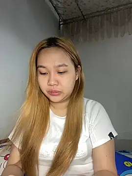 Snapshot of Odette68 chatting on 05-16-26, 11:25 Odette68 online show from 05-16-26, 11:25