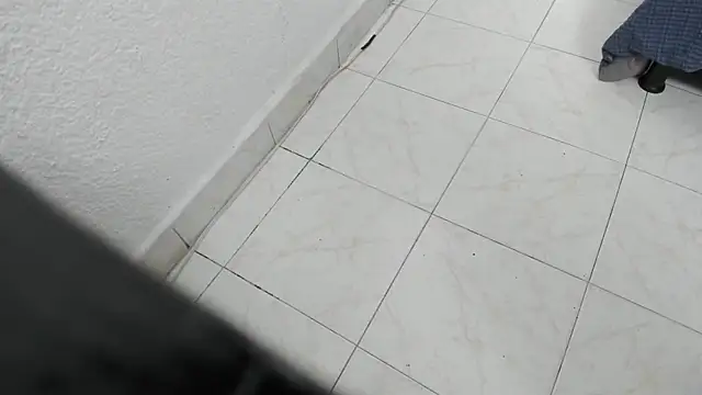 Snapshot of Debora_brown chatting on 02-08-25, 07:49 Debora brown online show from 02-08-25, 07:49