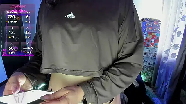 cocochanell6666 online show from 12-24-24, 09:55