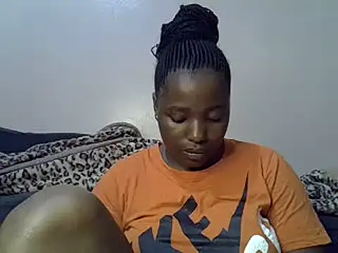 Snapshot of sweet_gal01 chatting on 01-08-25, 08:18 sweet gal01 online show from 01-08-25, 08:18