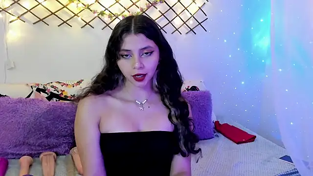 Snapshot of Ivanna_Bruner chatting on 11-20-25, 12:11 Ivanna Bruner online show from 11-20-25, 12:11