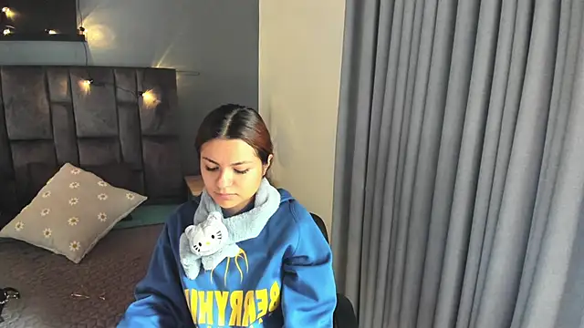 AbbyWathson online show from 09-18-25, 08:00