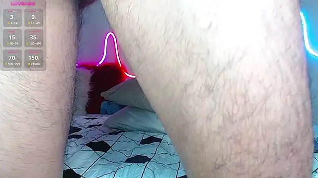 Snapshot of bobsexy08 chatting on 12-29-24, 11:18 bobsexy08 online show from 12-29-24, 11:18