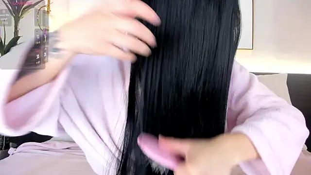 StacyRigel online show from 10-27-25, 12:09