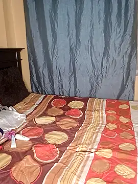 Pinky shyee online show from 11-27-25, 03:03