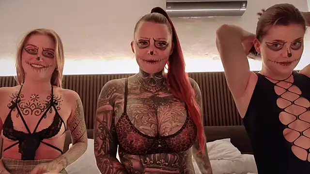 Inked lorena online show from 10-31-25, 07:37