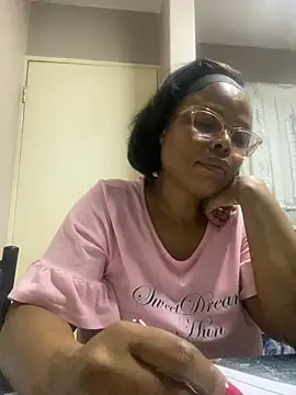 Nomthie online show from 03-22-25, 11:20