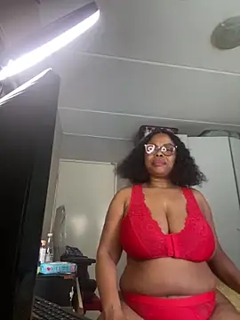 Nomthie online show from 09-25-25, 02:21