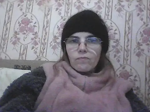 Snapshot of Musical__fantasy chatting on 11-17-25, 07:08 Musical fantasy online show from 11-17-25, 07:08