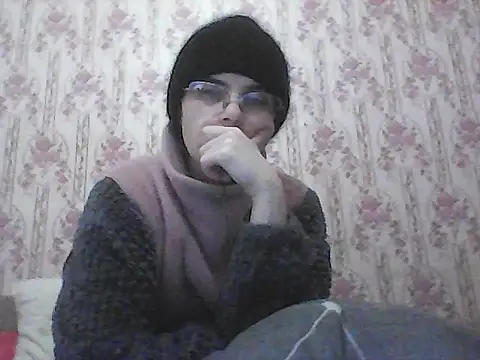 Snapshot of Musical__fantasy chatting on 11-19-25, 12:54 Musical fantasy online show from 11-19-25, 12:54