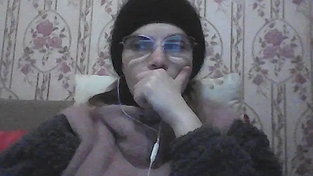 Snapshot of Musical__fantasy chatting on 12-04-25, 11:35 Musical fantasy online show from 12-04-25, 11:35