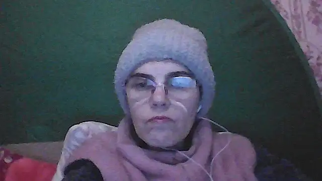 Snapshot of Musical__fantasy chatting on 12-19-25, 07:21 Musical fantasy online show from 12-19-25, 07:21