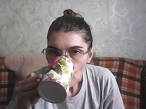 Snapshot of Musical__fantasy chatting on 07-28-26, 11:17 Musical fantasy online show from 07-28-26, 11:17