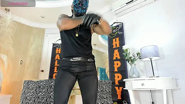 RicoBrown777  online show from 10-07-25, 04:42