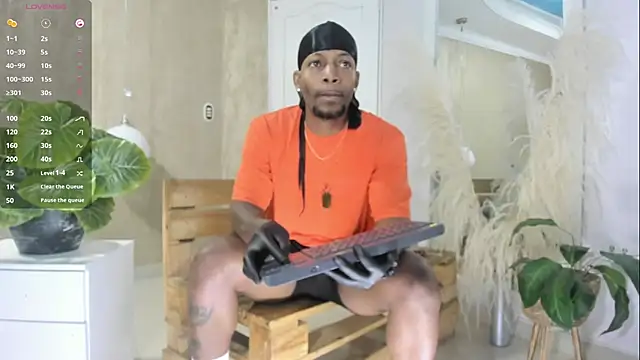 RicoBrown777  online show from 04-11-26, 03:55