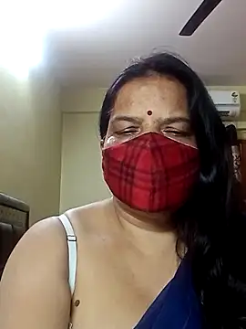 Snapshot of IndianAngle chatting on 02-16-25, 08:22 IndianAngle online show from 02-16-25, 08:22