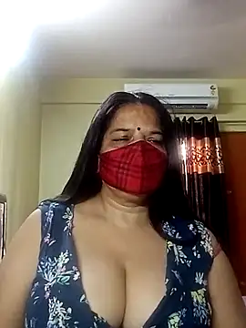 Snapshot of IndianAngle chatting on 03-02-25, 04:28 IndianAngle online show from 03-02-25, 04:28