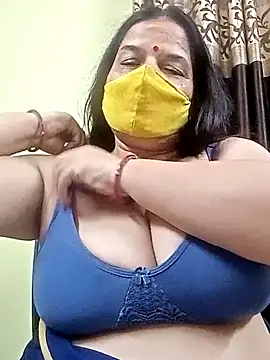 Snapshot of IndianAngle chatting on 09-17-25, 09:38 IndianAngle online show from 09-17-25, 09:38