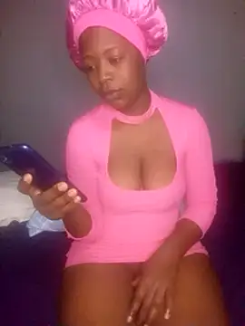 Snapshot of amarrabrown2024 chatting on 03-09-25, 06:32 amarrabrown2024 online show from 03-09-25, 06:32