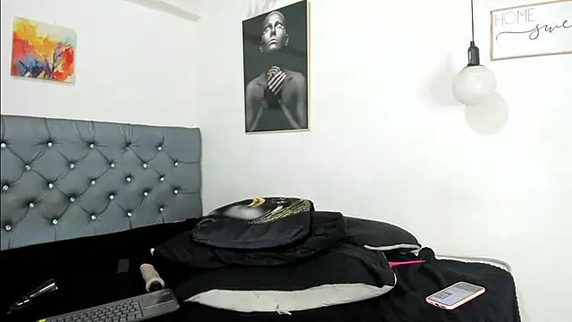 Snapshot of Najayla_adams1 chatting on 02-15-25, 11:50 Najayla adams1 online show from 02-15-25, 11:50