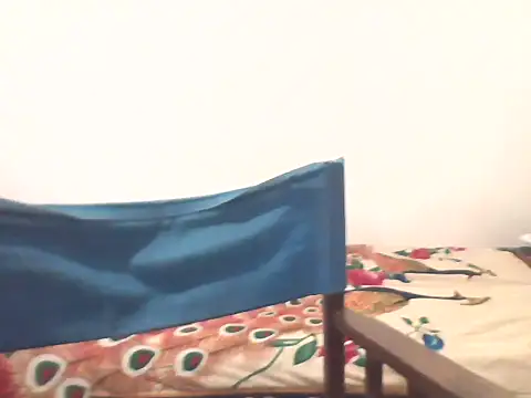 Snapshot of FlorenCe9 chatting on 03-21-26, 10:57 FlorenCe9 online show from 03-21-26, 10:57