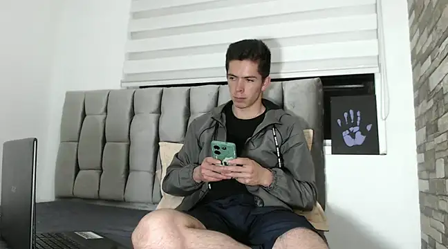 Eliantg online show from 01-12-25, 12:49