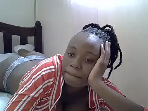 Snapshot of Amanda255 chatting on 01-21-25, 12:39 Amanda255 online show from 01-21-25, 12:39