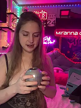 Snapshot of mirannacult chatting on 12-26-24, 01:43 mirannacult online show from 12-26-24, 01:43