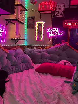 Snapshot of mirannacult chatting on 12-26-24, 04:47 mirannacult online show from 12-26-24, 04:47