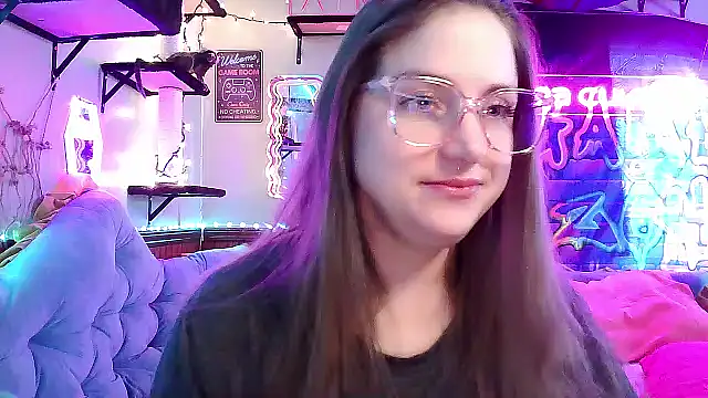 Snapshot of mirannacult chatting on 01-15-25, 05:05 mirannacult online show from 01-15-25, 05:05