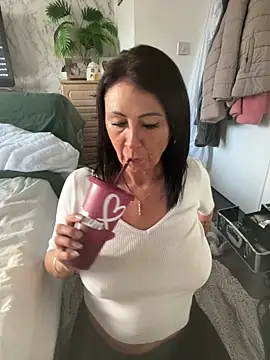 Naughtynanny75 online show from 12-10-24, 01:22