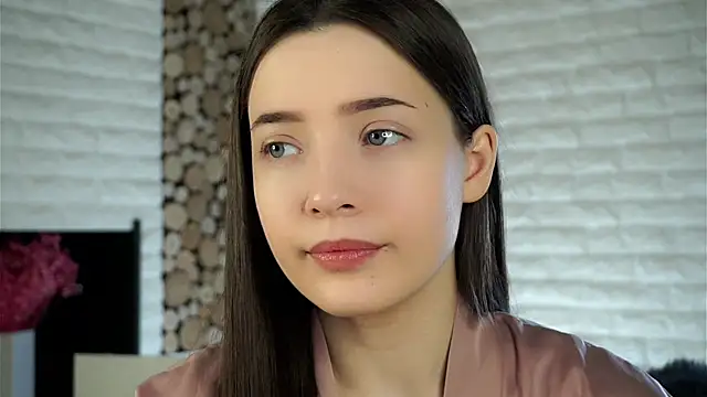 Snapshot of LowOncoming chatting on 01-27-25, 01:16 LowOncoming online show from 01-27-25, 01:16