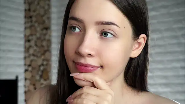 Snapshot of LowOncoming chatting on 01-27-25, 07:24 LowOncoming online show from 01-27-25, 07:24