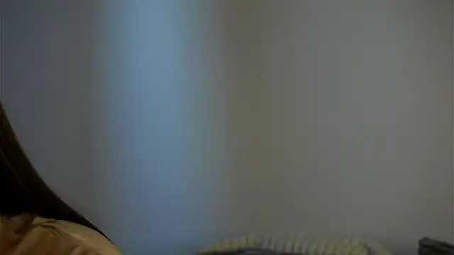 Snapshot of LowOncoming chatting on 03-03-25, 04:14 LowOncoming online show from 03-03-25, 04:14