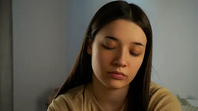 Snapshot of LowOncoming chatting on 03-03-25, 07:21 LowOncoming online show from 03-03-25, 07:21